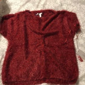 New w tags Deep Red JLO short sleeved sweater!